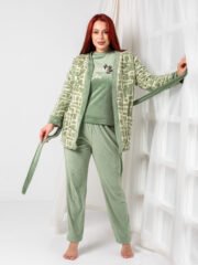 ⁦طقم بيجامة شتوي من 3 قطع مع روب⁩ - الصورة ⁦3⁩