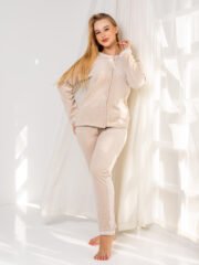 ⁦طقم نسائي قطعتين بأزرار كاملة⁩ - الصورة ⁦3⁩