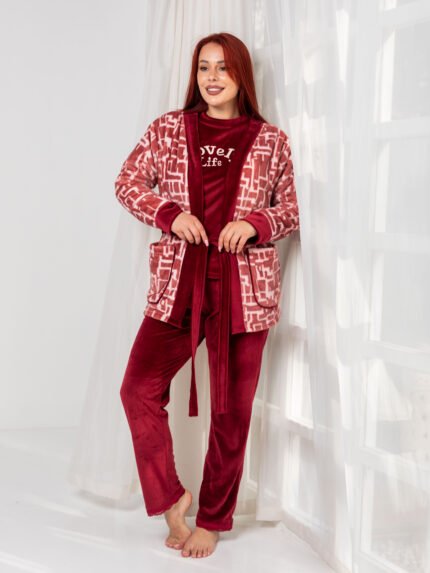 طقم بيجامة شتوي من 3 قطع مع روب