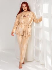 ⁦طقم بيجامة شتوي من 3 قطع مع روب⁩ - الصورة ⁦4⁩